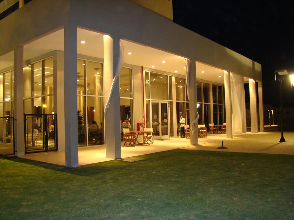 Howard Johnson Ramallo Exterior foto